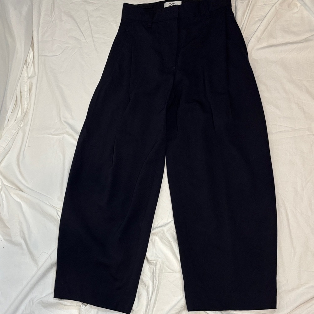 COS navy tailored culottes wool Trousers size 2